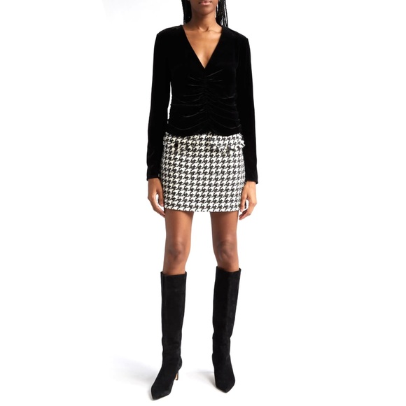 NEW VERONICA BEARD BLACK RUCHED VELVET TOP - Picture 11 of 11